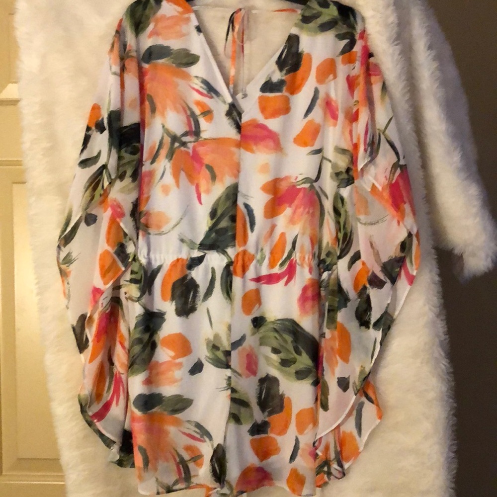 Romper - Picture 2 of 7